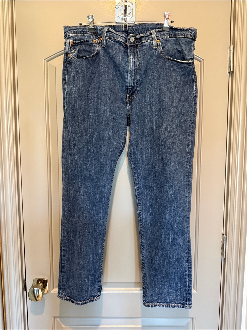 Levi's Relaxed 502 Jeans in Blue Denim with Brown Leather Patch